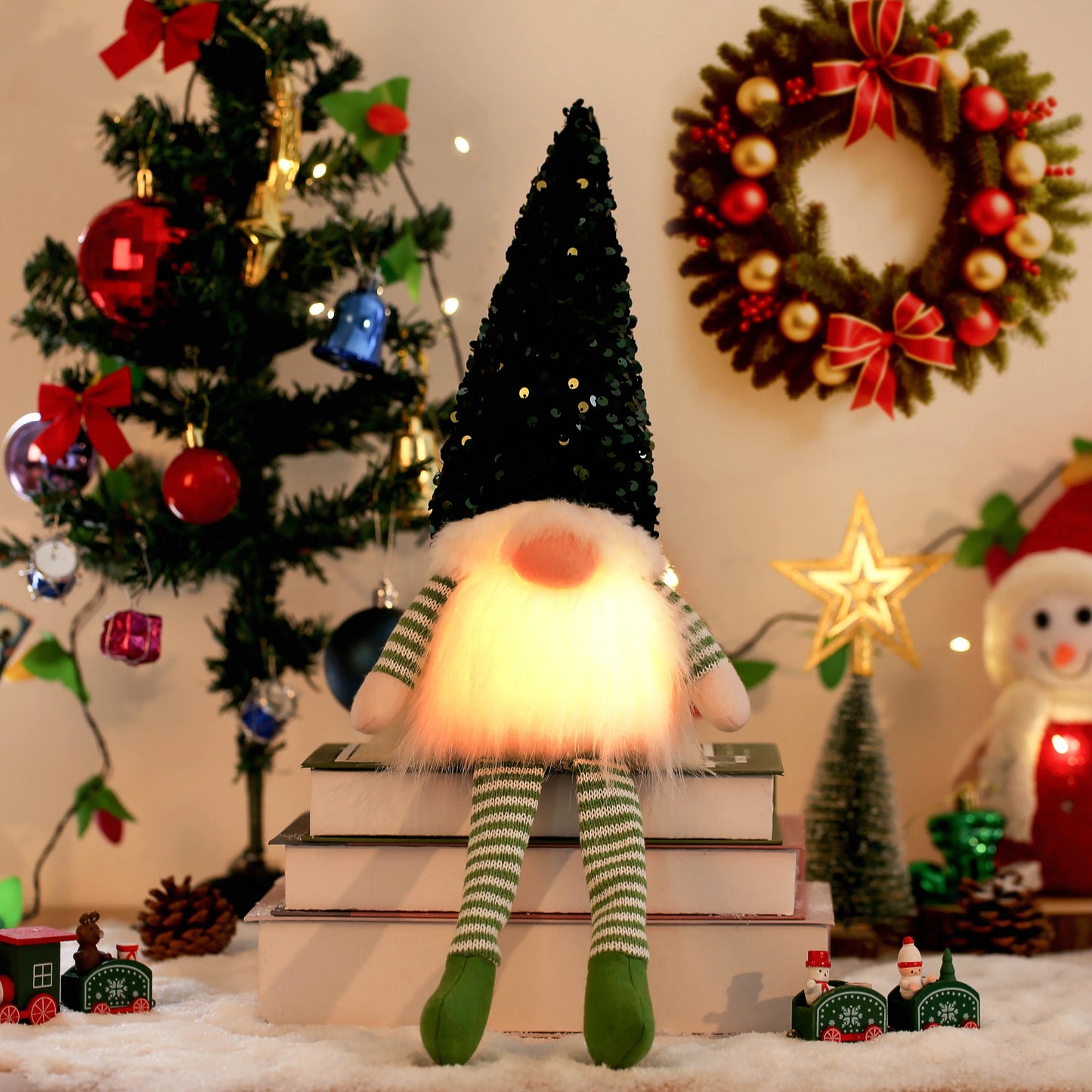 Glowing Gnome Christmas Decoration – 30cm Faceless Doll for Tree & Home 2026