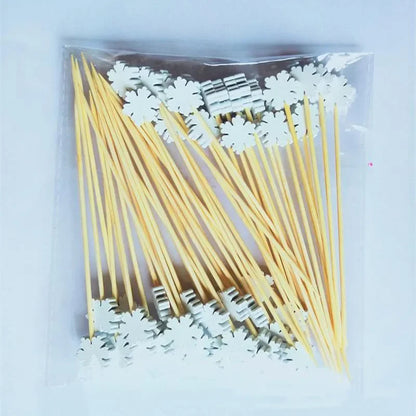 Christmas Cake & Fruit Sticks – 50Pcs Bamboo Snowflake Santa Tree Decorations